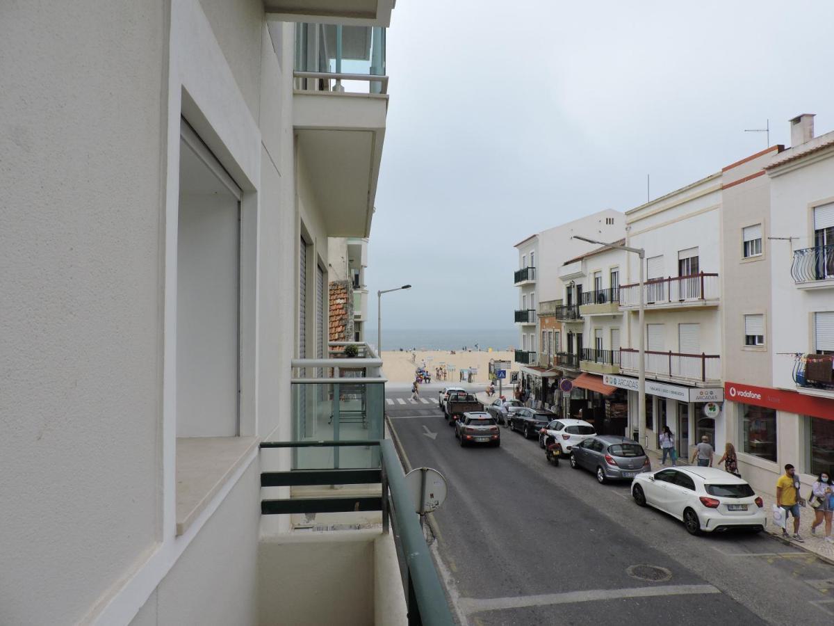 Apartamento Atalaia Nazare Luaran gambar