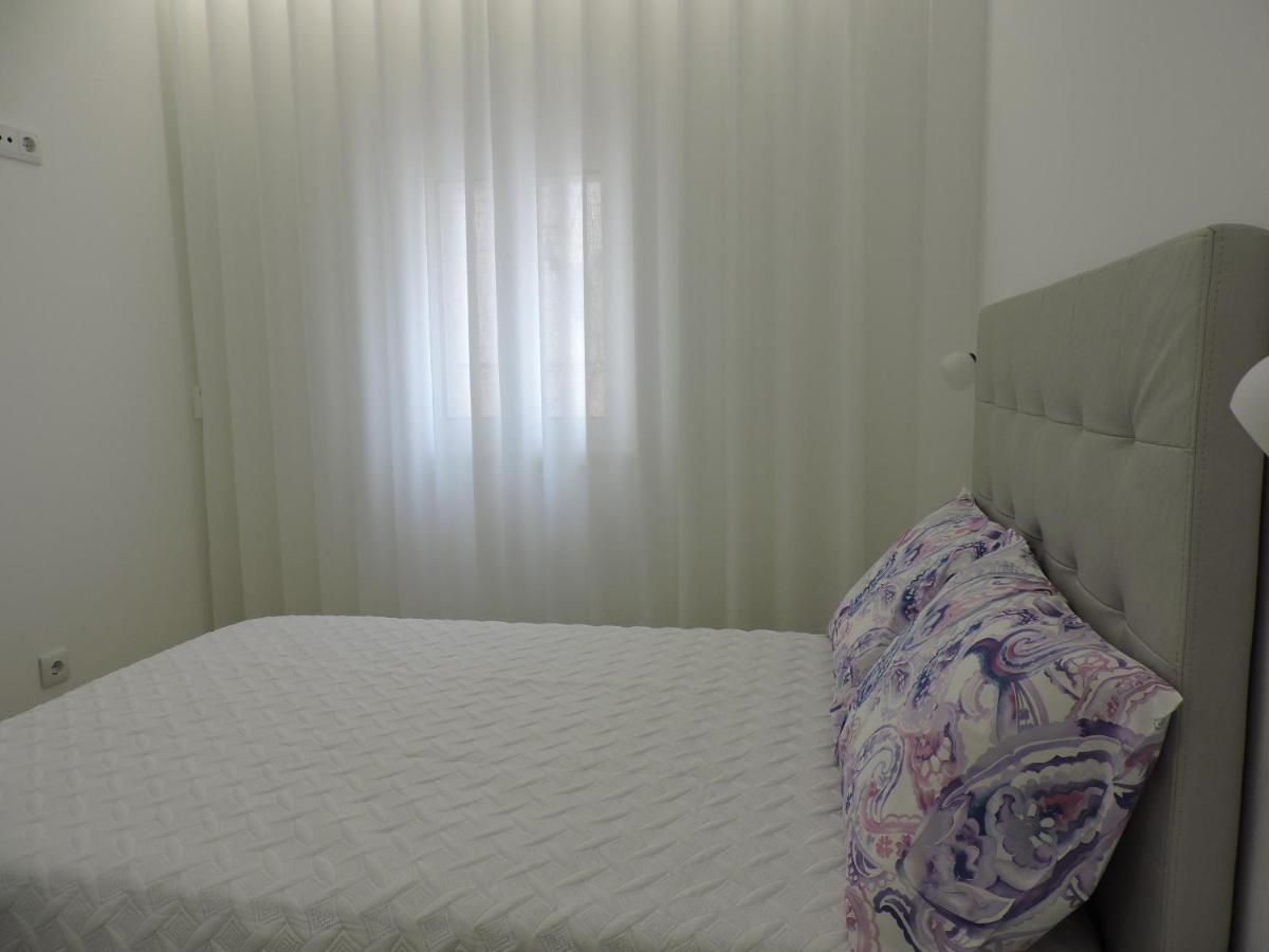 Apartamento Atalaia Nazare Luaran gambar